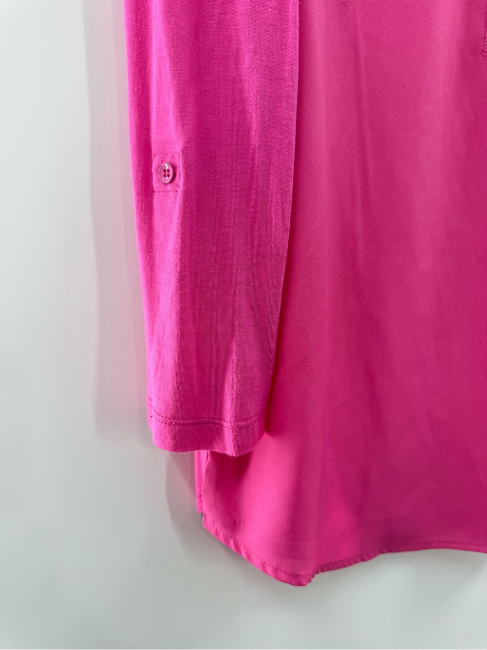 NWT Kensie Long Roll Tab Sleeve Pull Over V-Neck Blouse Lightweight Hot Pink S - Picture 5 of 11
